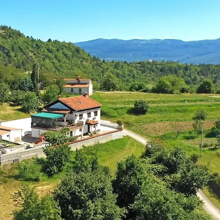 Mirella For 6 Persons Located In Istria Apartament