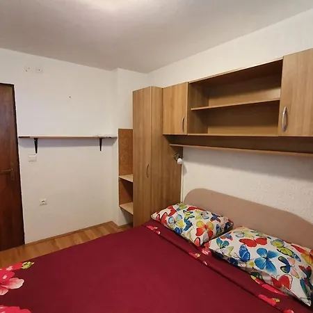 Apartament Mirella For 6 Persons Located In Istria