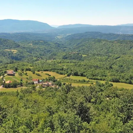 Mirella For 6 Persons Located In Istria * Gradinje