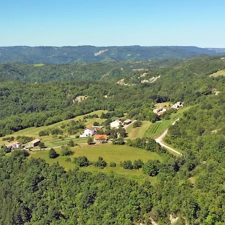 Mirella For 6 Persons Located In Istria Διαμέρισμα Gradinje