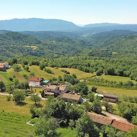 Mirella For 6 Persons Located In Istria Gradinje
